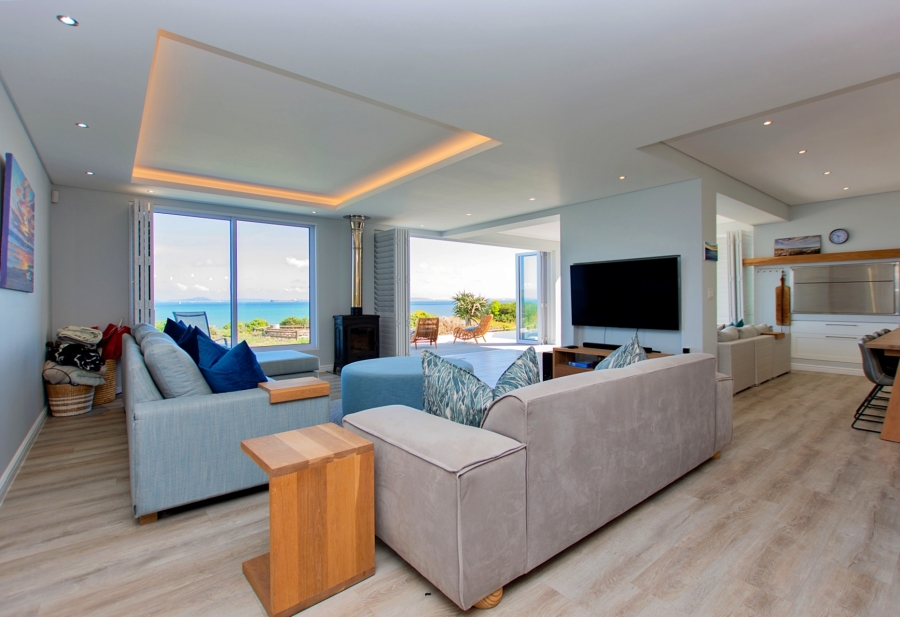 5 Bedroom Property for Sale in Calypso Beach Western Cape